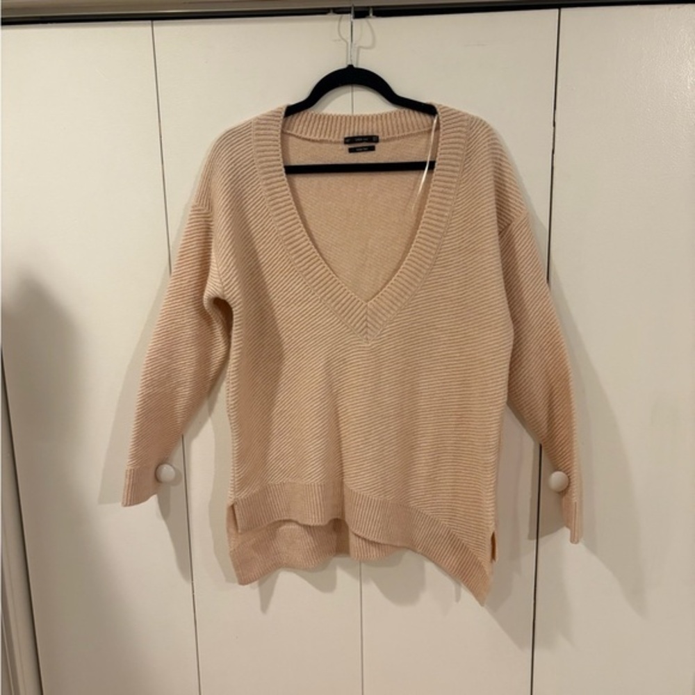 Zara Italian V Neck Pullover Sweater in pink .